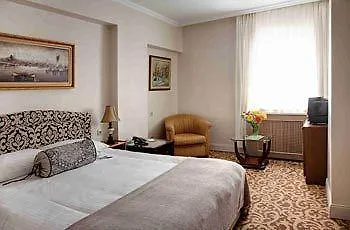 Mithat Hotel 3*