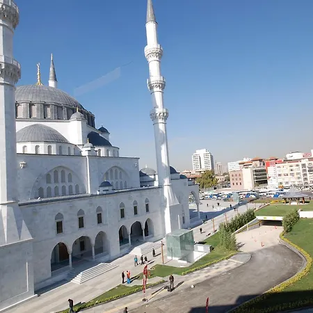 Hotel Mithat