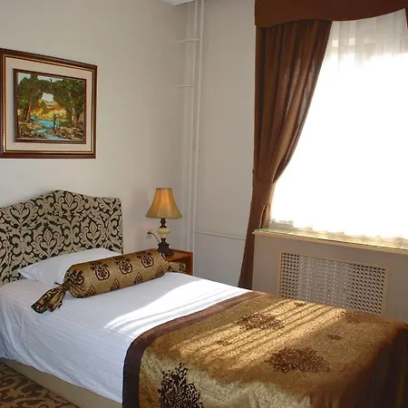 Mithat Hotel